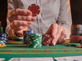 【EV扑克】如何玩好德州扑克?这4点一定要牢记【蜗牛电竞】