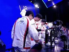 【蜗牛电竞】🎲333!369三局表现拉完了,对线失智送头,团战逛街没作用!总战绩1-15!