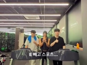 【蜗牛电竞】认真锻炼~健身教练分享Kanavi、Gumayusi健身房锻炼视频