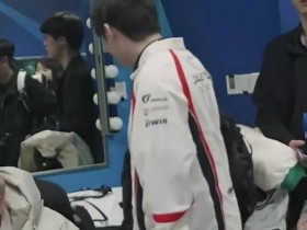 【蜗牛电竞】TES调试日小视频-369:不是,你过来干嘛;JKL:调试啊