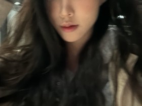 【蜗牛电竞】无畏契约女主持人麦麦晒照:今天在外场当了回暮蝶~