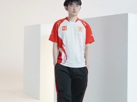 【蜗牛电竞】AL分享调试&定妆照花絮:抵达巴黎开始工作
