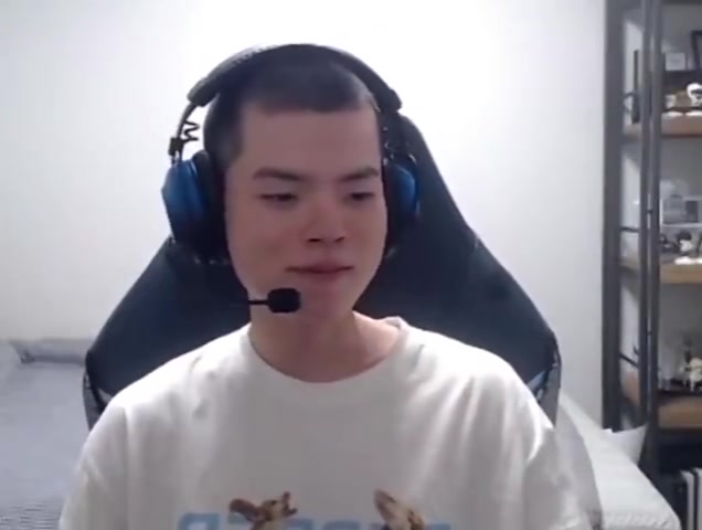 【蜗牛电竞】明天就走了🧐Deft谈入伍:要跟大家打个招呼 明年11月18才退役