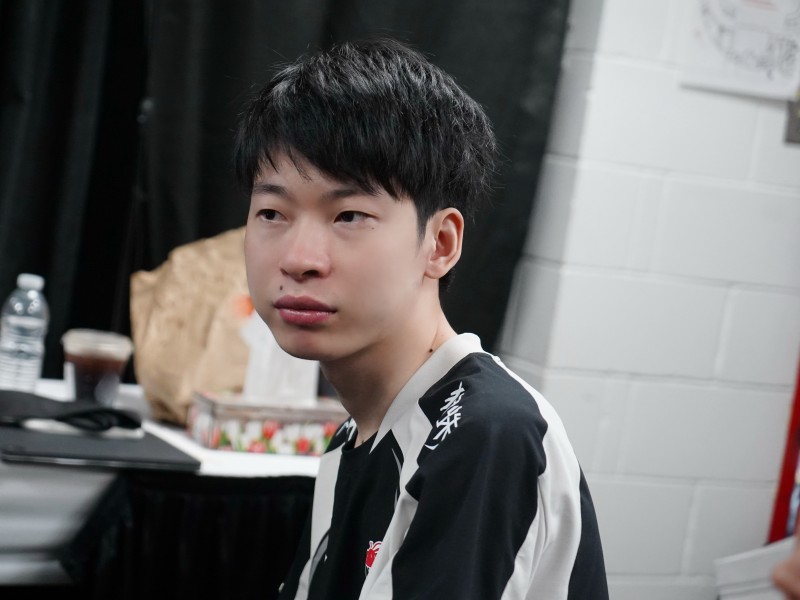 积分王修炼归来！对线不再被压 卡莎单切尺帝 数据7-2-8！