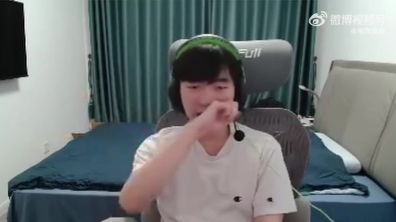 【蜗牛电竞】Cryin:Gala也挺惨前几年好歹能八强,感觉今年有点难进世界赛