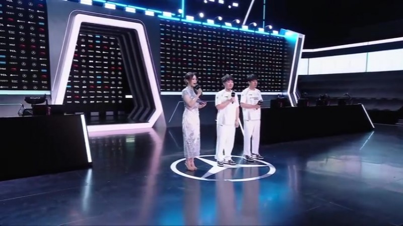 【蜗牛电竞】Wei&GALA采访:感觉今天GALA打的挺好的,细中带粗