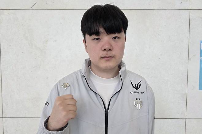 【蜗牛电竞】Canyon:确实能感受到潘森和猴子的削弱,想与LEC的队伍较量