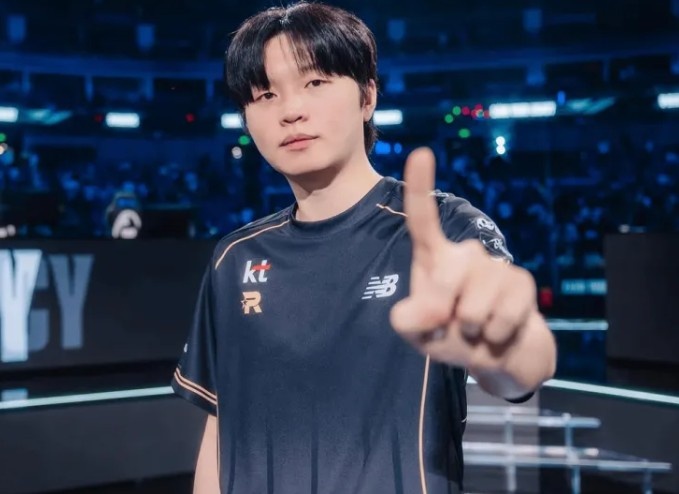 【蜗牛电竞】Bdd:感谢大家今年给予我那么多支持,明年我也会好好表现的