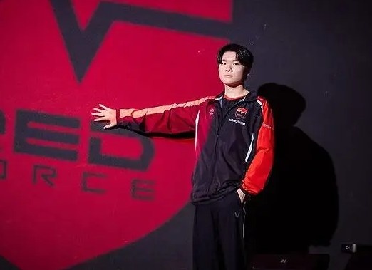 【蜗牛电竞】Kingen:Scout选手会投入自己的时间来帮助其他队员提升实力