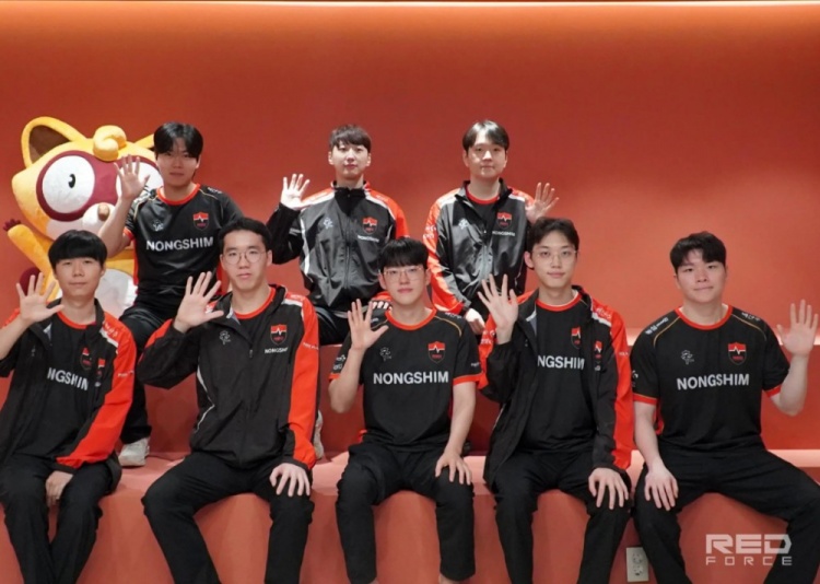 【蜗牛电竞】挺进Kespa杯四强,NS发布队伍合照:我会在上岩现场见你