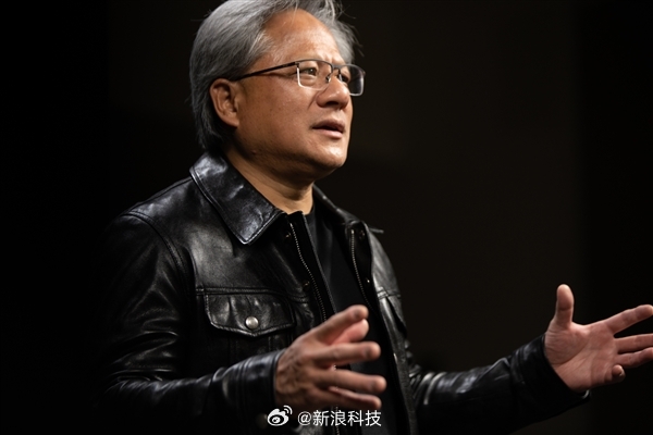 【蜗牛电竞】黄仁勋:不用担心工作被AI取代,相反AI会带来更多岗位