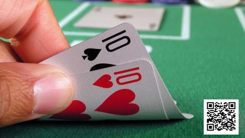 【EV扑克】拿着10-10面对三位松凶对手，你会在翻前全下吗？【蜗牛电竞】