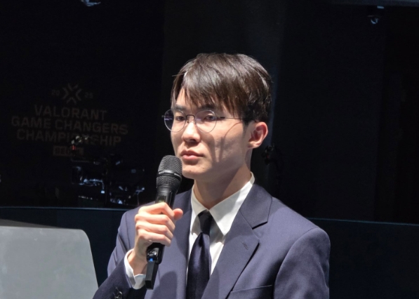 【蜗牛电竞】回顾所有S赛决赛！吧友们觉得历届S赛亚军，哪个亚军上单在世界赛上表现最差？