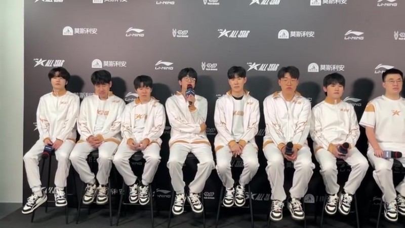 jiejie：加入WBG是新的开始 希望自己打好为队伍拿到更好成绩！