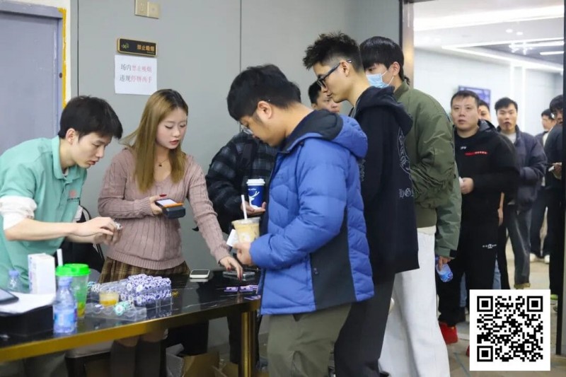 【EV扑克】长沙阳光月赛第三日 | 主赛首轮收官日:最后一席,全力以赴!第一轮共1400人次,168人晋级明日决赛,刘杰成C组CL【蜗牛电竞】