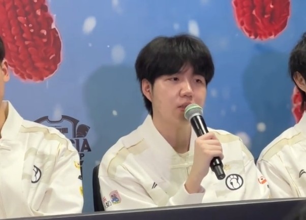 【蜗牛电竞】IG.Renard：改ID就是因为之前在LDL的用的太多了 所以想换一个