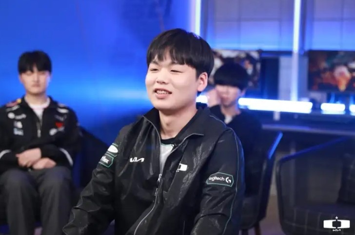 【蜗牛电竞】DK分享ShowMaker、Smash季前赛活动返图：你支持谁？