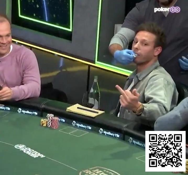 【EV扑克】牌桌牙医与赤膊按摩：当千万美金扑克直播沦为荒诞真人秀【蜗牛电竞】