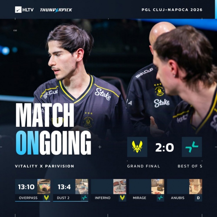 【蜗牛电竞】🎮完全打不了!B区之王mezii连轰13杀 小蜜蜂图二暴打PV拿赛点