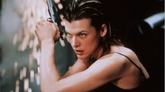 【蜗牛电竞】《生化危机》电影导演称改编必须尊重游戏！不了解就不合作