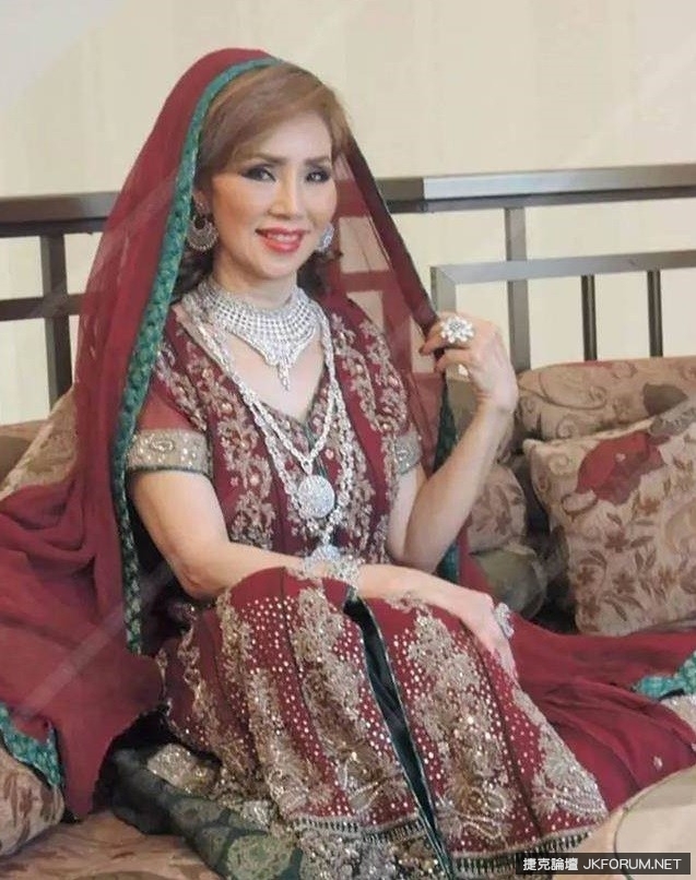 【蜗牛电竞】交往五年才驚覺老公是杜拜富豪！60歲美魔女婚後月領220萬