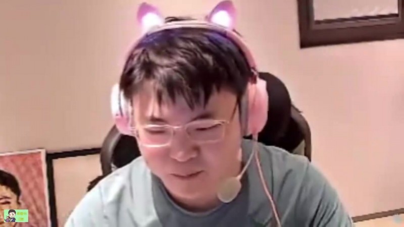 【蜗牛电竞】怒扇自己！Uzi14杀5万输出C不动：队友乱搞不是我失误的理由啊！