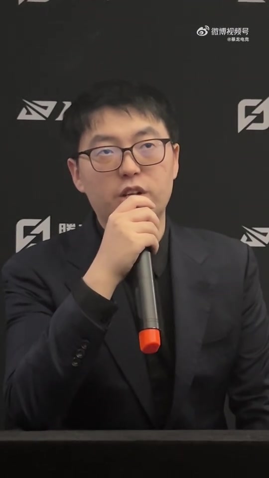 【蜗牛电竞】WBG教练：第一把让对面下路玩的有点舒服了 我们领先时没有做好