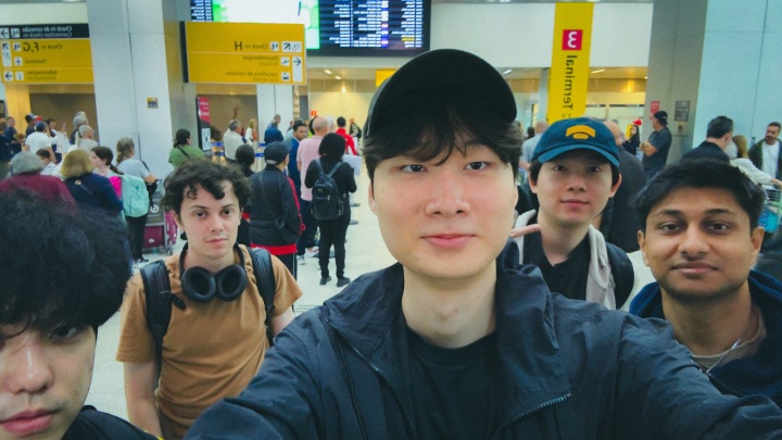 【蜗牛电竞】LYON官推更新动态:全员已经抵达巴西,备战全球先锋赛!