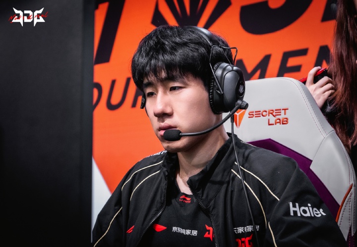 【蜗牛电竞】第一赛段决赛重演？！JDG再战BLG 季后赛BO5中惨遭双杀