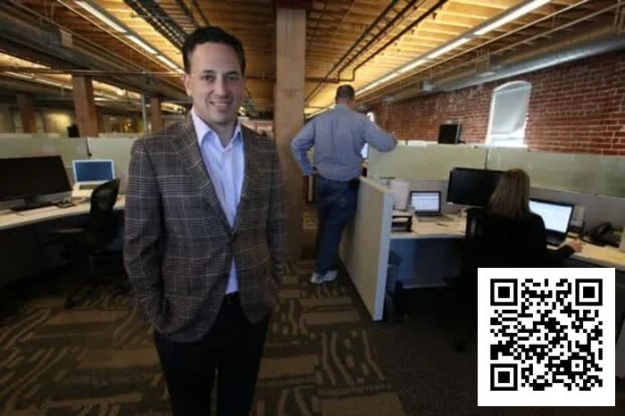 【EV扑克】这些坐拥几十亿身家的“外行”把扑克当成了调味剂【蜗牛电竞】