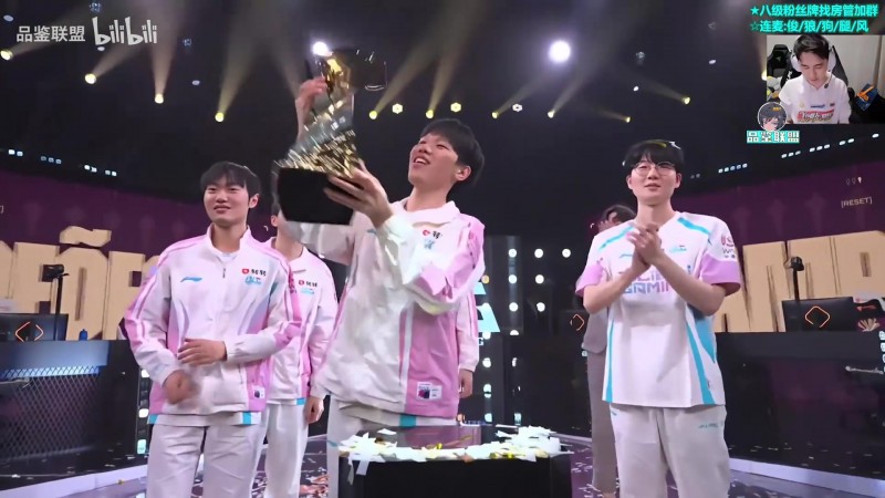 【蜗牛电竞】记得：如果不是Bin哥的小书包，那波高地他知道那么玩吗？