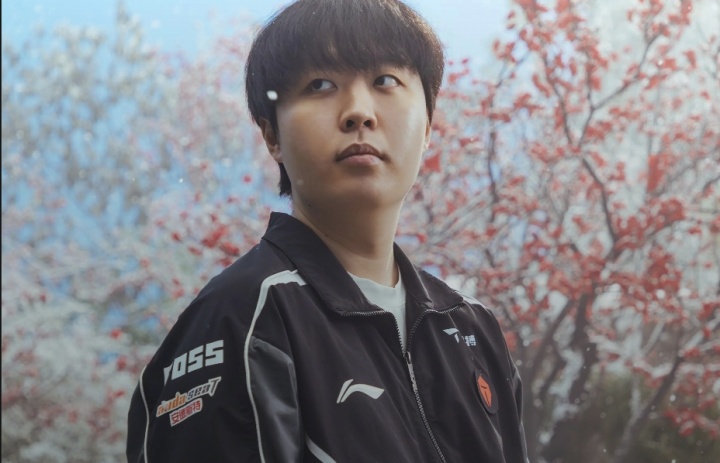 【蜗牛电竞】韩网开喷Kanavi:战犯!他真是LPL的S级打野?完完全全的工资诈骗犯