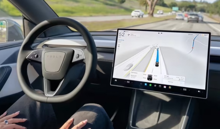 【蜗牛电竞】无人驾驶能落地了?马斯克:特斯拉 FSD V15 安全性将远超人类水平