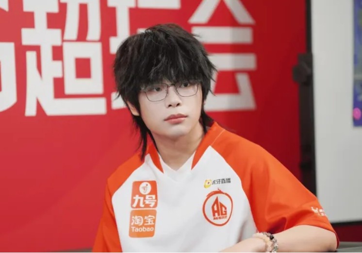 【蜗牛电竞】挑杯决赛不敌狼队!AG钟意生涯历史成绩改写为七冠三亚