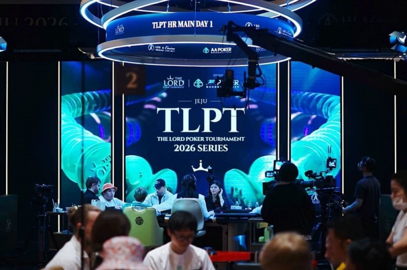 【EV扑克】TLPT济州岛站｜火热继续！巡游豪客主赛Day1众星云集Jungleman装袋89.5万计分牌登顶CL携手11人明日争冠！10k明星挑战赛重磅来袭！【蜗牛电竞】