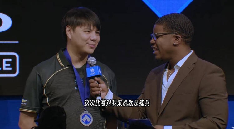 【蜗牛电竞】接下来又要开始证明自己了？小孩夺冠后采访说EVO只是练兵