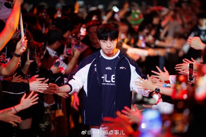 【蜗牛电竞】摄影师一村分享MSI决赛返图:决赛瞬间,HLE篇