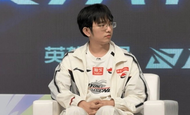 【蜗牛电竞】Bin哥想打比赛就能打！爆料人：圣枪通宵rank找工作 bin一周0排位