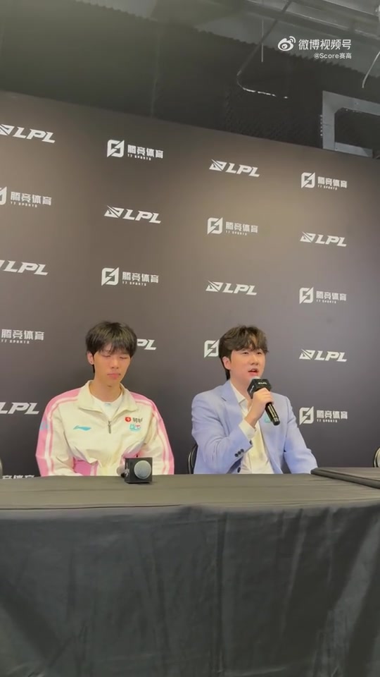 【蜗牛电竞】daeny教练：可能对IG这支队伍的情感更多一点 除AD外都和我共事过