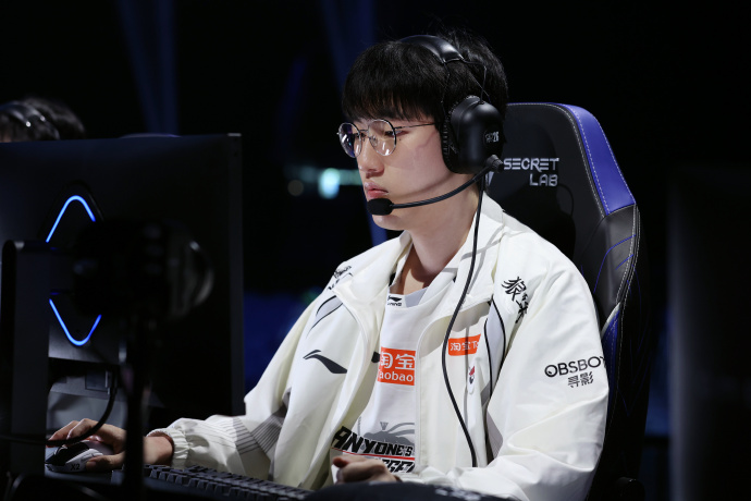 【蜗牛电竞】S16瑞士轮第四日赛果：TSW、AL成首批出局队伍，LPL三队会师2-1组